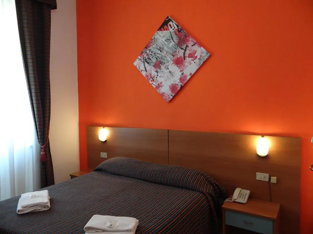 Hotel Amendola Fiera Milan Italy