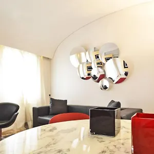 https://ai-bareteri-luxury-canal-view.hotelinveneto.com