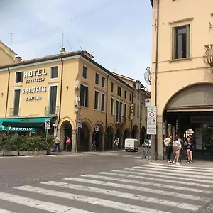 Donatello 3*, Padova Olaszország